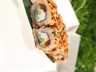 Рол Каліфорнія з лососем