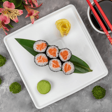 Макі з лососем